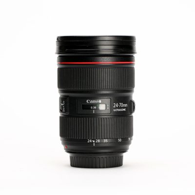 Canon 24-70mm f/2.8L II